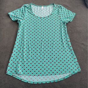 LuLaRoe Teal and Red Patterned Short Sleeve Tee